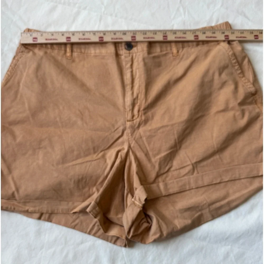 Old Navy Everyday Shorts Women 3X Neutral Minimalist Casual Summer Khaki NWOT